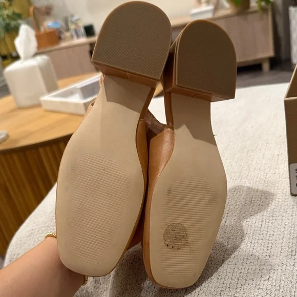NWB Steve Madden Smitten Tan Leather Block Heel Slingbacks size 6.5 - Picture 4 of 4